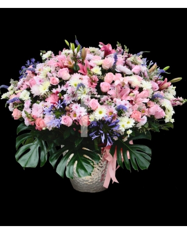 Extra large flower arrangement